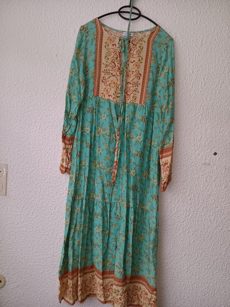 Ibiza jurk Maat  S M, Maat 38/40 (M), Galajurk, Beige, Nieuw