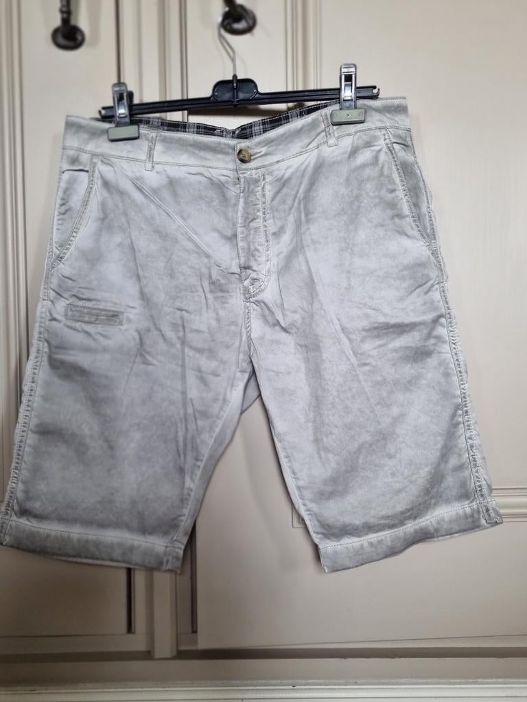 Mooi heren short van Gsus Industries, GSUS, Maat 56/58 (XL), Ophalen of Verzenden, Zo goed als nieuw