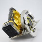 Dewalt DCS570 Accu Cirkelzaag + Accu, Dewalt, Zo goed als nieuw, Support@dewalt.com, 701 E. Joppa Road
Towson, MD 21286
USA