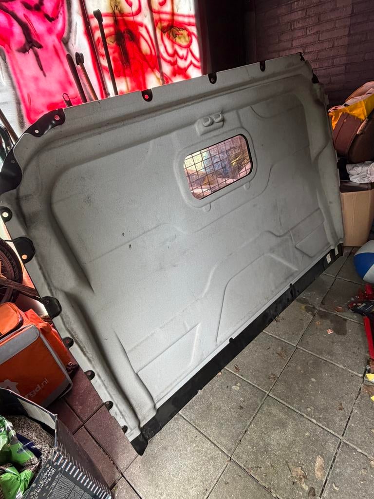 Scheidingswand / tussenschot voor bestelbus, Ophalen