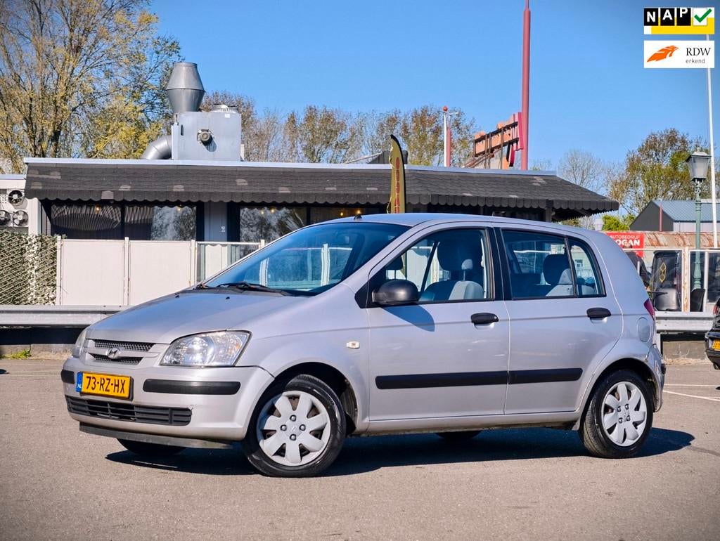 Hyundai Getz 1.1i Active Young // NAP / LAGE KM / ELEK. RAME, Auto's, Hyundai, Voorwielaandrijving, 31 €/maand, 4 cilinders, Origineel Nederlands