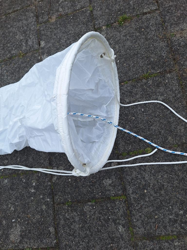 Gennaker Sleeve Nieuw, Watersport en Boten, Zeilen en Zeiltoebehoren, 6 meter of meer, Zo goed als nieuw, Toebehoren, Ophalen