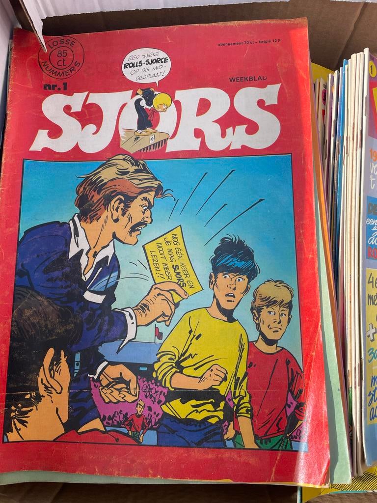 Doos Sjors en Eppo tijdschriften 1974-1984, Boeken, Meerdere stripboeken, Ophalen, Gelezen