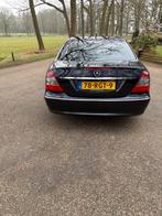 Mercedes-Benz E-Klasse Kompr Sedan AUT 2007 Blauw avantgarde, Auto's, Mercedes-Benz, Achterwielaandrijving, 4 cilinders, Blauw