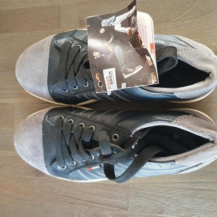 Red Brick Safety Sneakers - Nieuw met label maat 39, Doe-het-zelf en Verbouw, Veiligheidskleding, Nieuw, Ophalen of Verzenden
