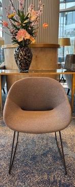 Artifort Beso stoel grijs, Ophalen, Gebruikt, Stof, Vijf, Zes of meer stoelen