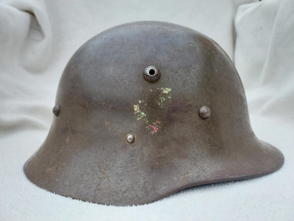 Bulgaarse M36A helm, Verzamelen, Militaria | Tweede Wereldoorlog, Ophalen of Verzenden, Landmacht, Overige gebieden, Helm of Baret
