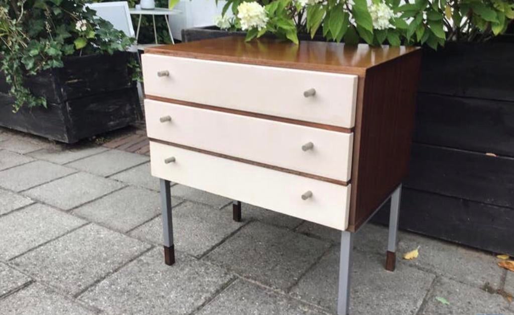 Vintage ladekast. Jaren 60., Zo goed als nieuw, 3 of 4 laden, Minder dan 100 cm, 25 tot 50 cm