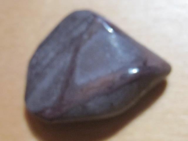 ede. 6x aparte donkere edelsteen SUGILIET (3), Verzenden, Nieuw