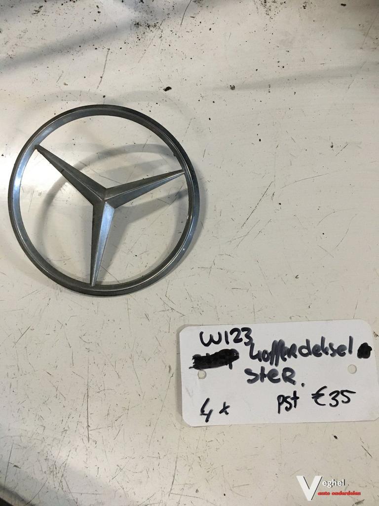 Mercedes W123 Kofferbak Ster, Gebruikt, -, -, Ophalen of Verzenden