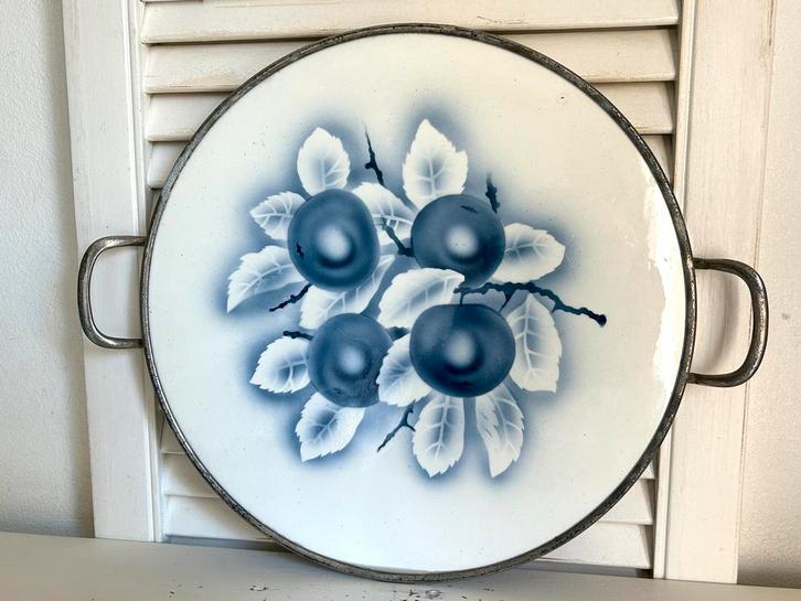 Antieke art deco taartschaal dienblad Spritzdecor pruimen, Antiek en Kunst, Antiek | Schalen, Ophalen