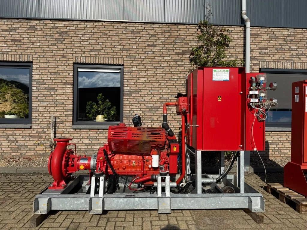 Iveco Iveco FPT NEF 67 KSB Diesel met Waterpomp 476 m3 / h 1, Ophalen of Verzenden