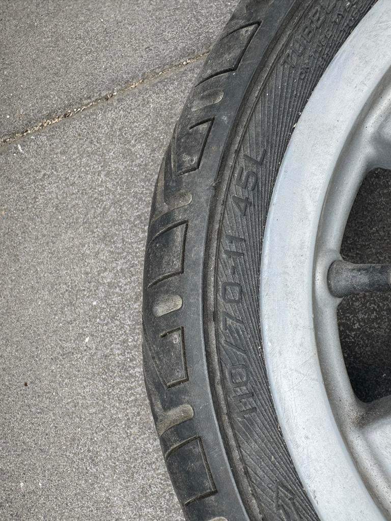 Vespa velg met band LX of S, Ophalen of Verzenden, Gebruikt, Overige typen, Vespa