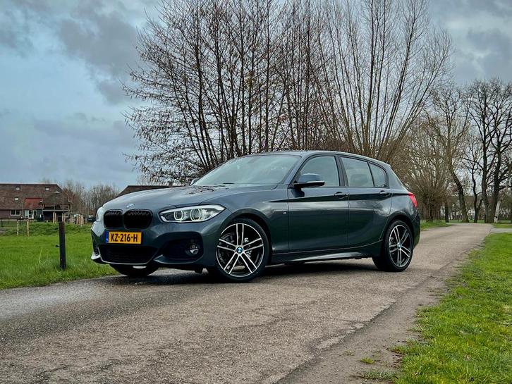 BMW 1-Serie 118i High Executive M-Sport l Automaat, Etc., Auto's, BMW, Bedrijf, 1-Serie, ABS, Adaptieve lichten, Airbags, Airconditioning