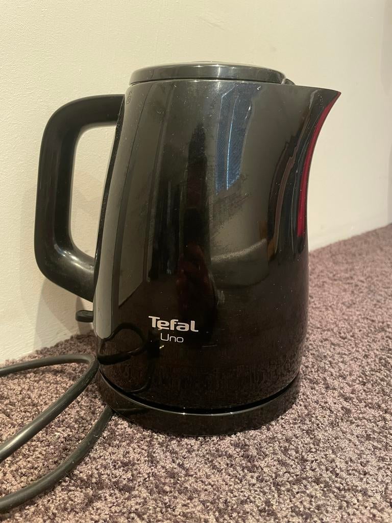 Tefal Uno waterkoker, 1 tot 2 liter, Ophalen, Gebruikt