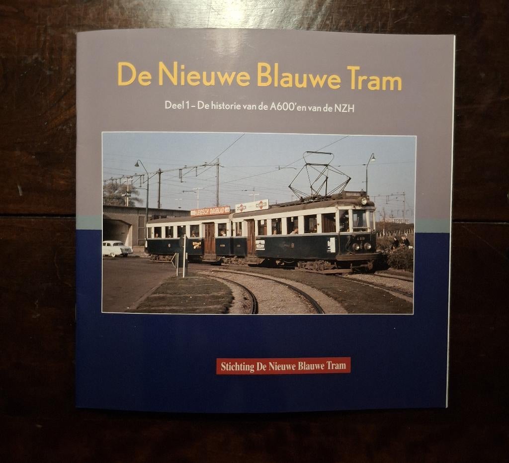 De nieuwe blauwe tram deel 1, Verzamelen, Spoorwegen en Tramwegen, Ophalen, Gebruikt, Tram, Kaart of Prent