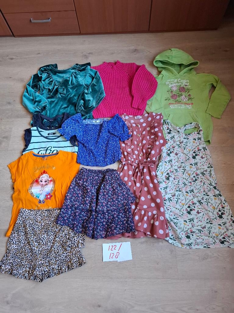 meisjeskleding pakket 122/128, Kinderen en Baby's, Kinderkleding | Maat 122, Ophalen of Verzenden, Gebruikt, Meisje, Setje