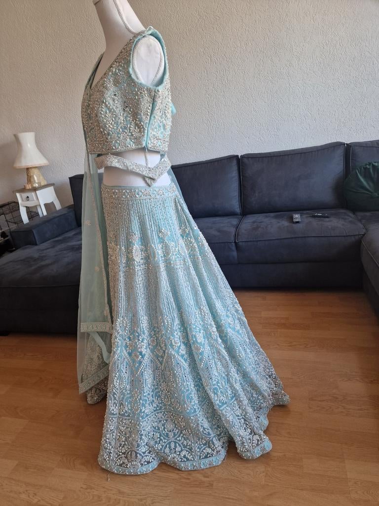 Indiase gagra, lehenga, Ophalen of Verzenden, Zo goed als nieuw, Blauw, Overige typen