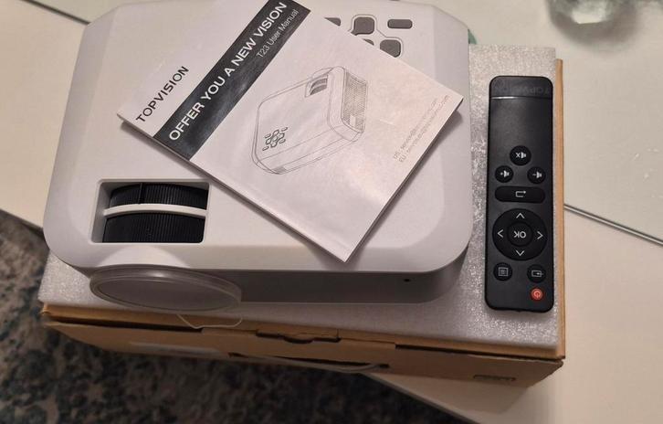 TOPVISION Portable LED Projector, Audio, Tv en Foto, Beamers, LED, Ophalen of Verzenden