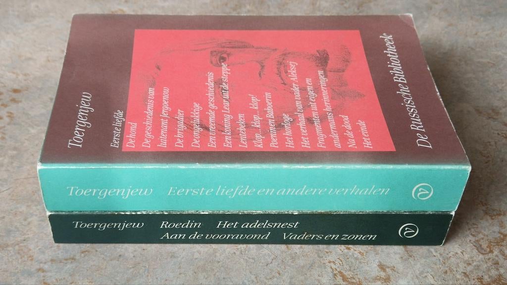 2x Toergenjew - Russische Bibliotheek,  G.A. van Oorschot, Boeken, Ophalen of Verzenden