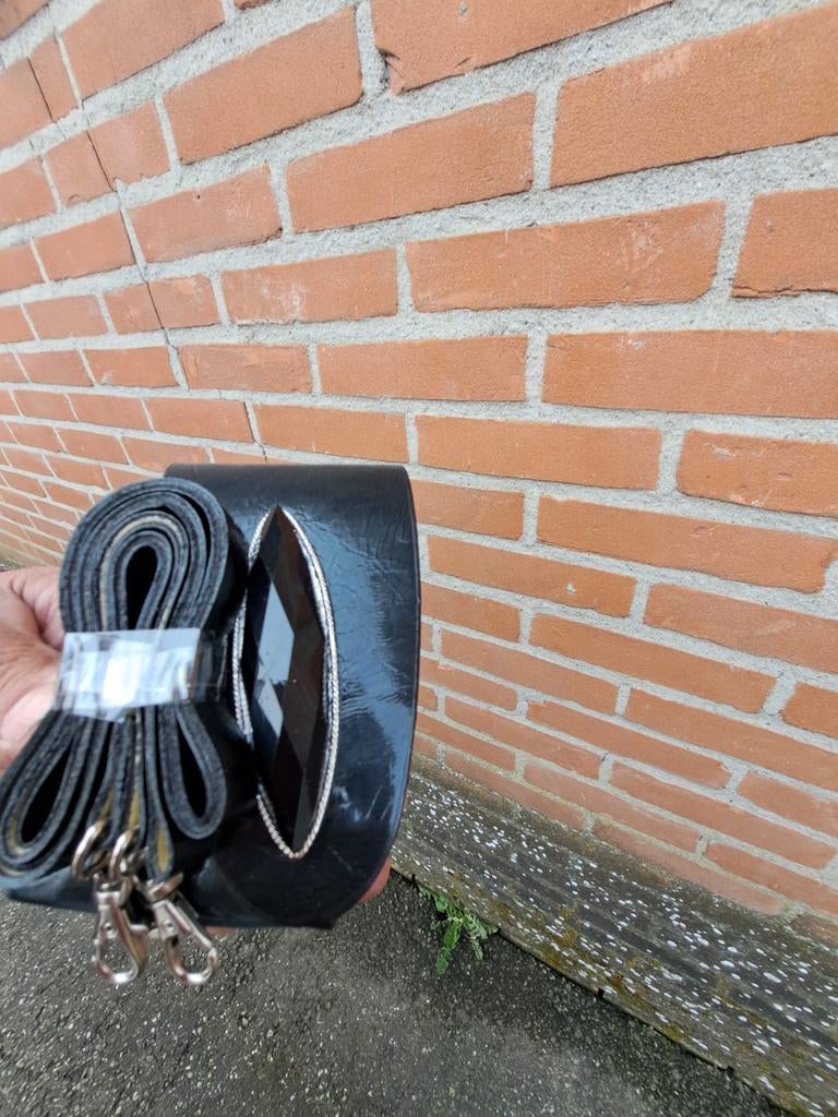 Zwart leren mini tasje met steen, Ophalen of Verzenden