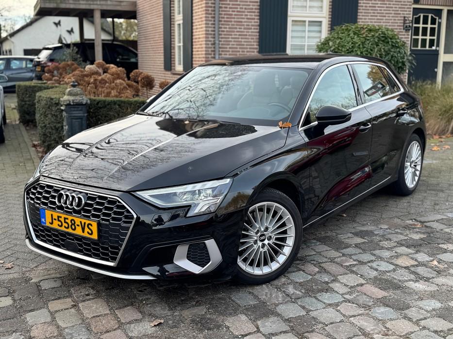 Audi A3 Sportback 35 TFSI autom Bns Ed ecc,digidash,navi,lmv, Parkeersensor, 4 cilinders, 150 pk, Zwart