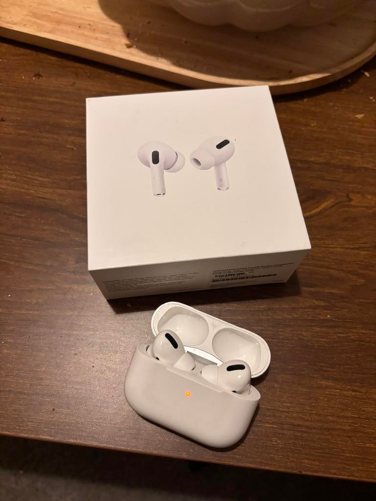 Airpods pro orgineel, Ophalen, Bluetooth, Gebruikt, In gehoorgang (in-ear)