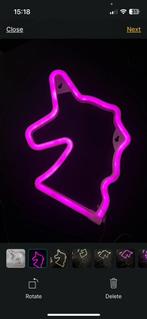 Pink unicorn led neon lamp on batteries ( long cable ), Huis en Inrichting, Lampen | Overige, Ophalen of Verzenden, Zo goed als nieuw