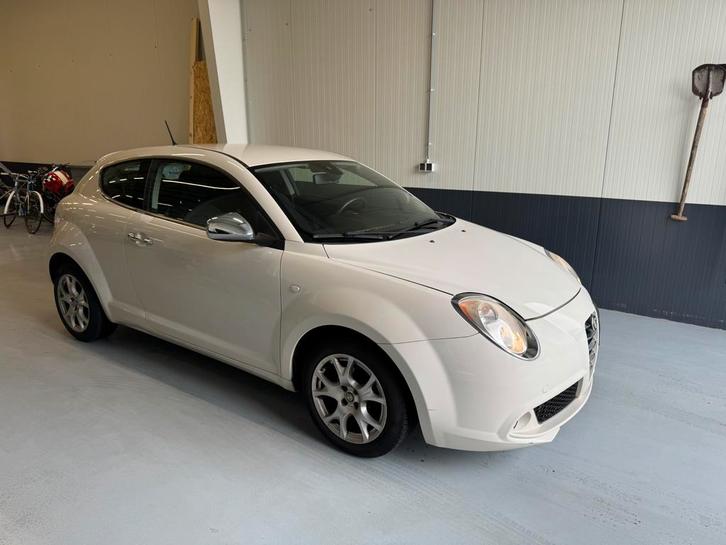 Alfa Romeo MiTo 1.4 16V 77KW Multi AIR 2011 Wit, Auto's, Alfa Romeo, Bedrijf, MiTo, ABS, Airbags, Airconditioning, Boordcomputer