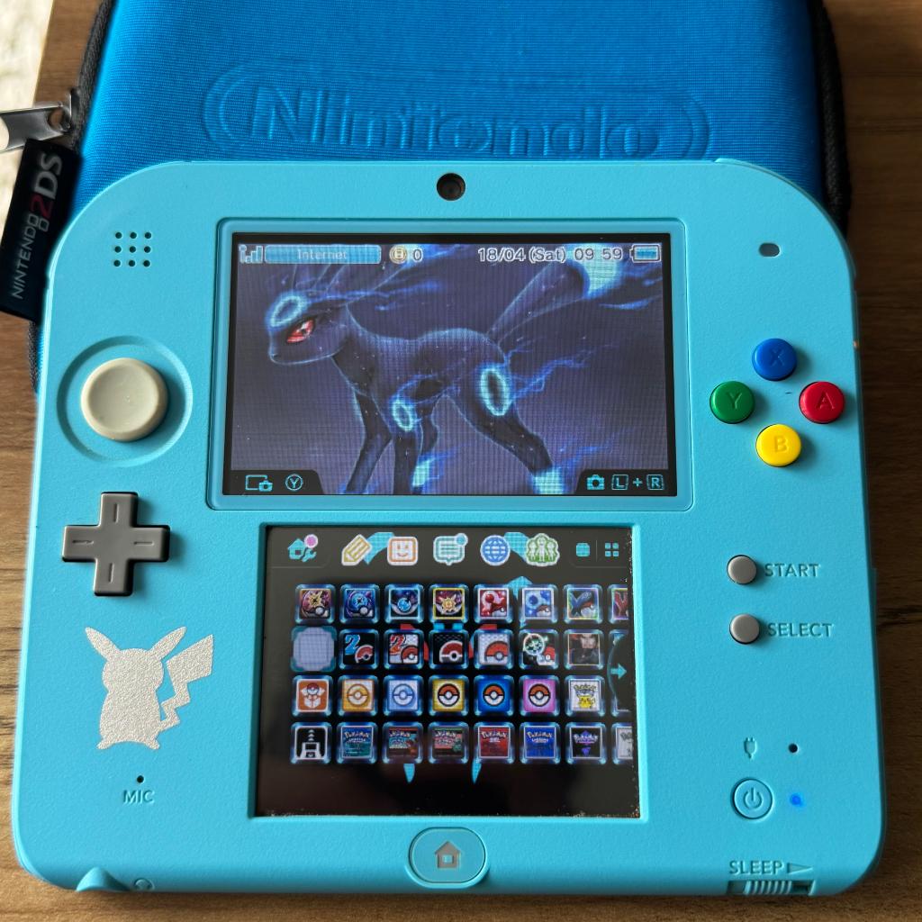 2DS Sun&Moon Editie Alle Pokemon Games Gen 1-7, Spelcomputers en Games, Spelcomputers | Nintendo 2DS en 3DS, Blauw, 2DS, Ophalen of Verzenden