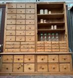 Antiek geloogd grenen, apotheker-kast, porseleinen knoppen, Ophalen