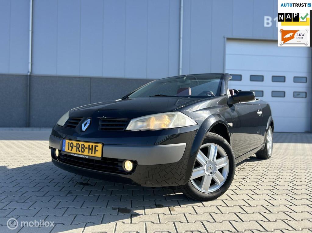 Renault Mégane Coupé-Cabriolet 2.0-16V Priv. Luxe/LEDER/AP, Auto's, Renault, Voorwielaandrijving, 1998 cc, 135 pk, Gebruikt