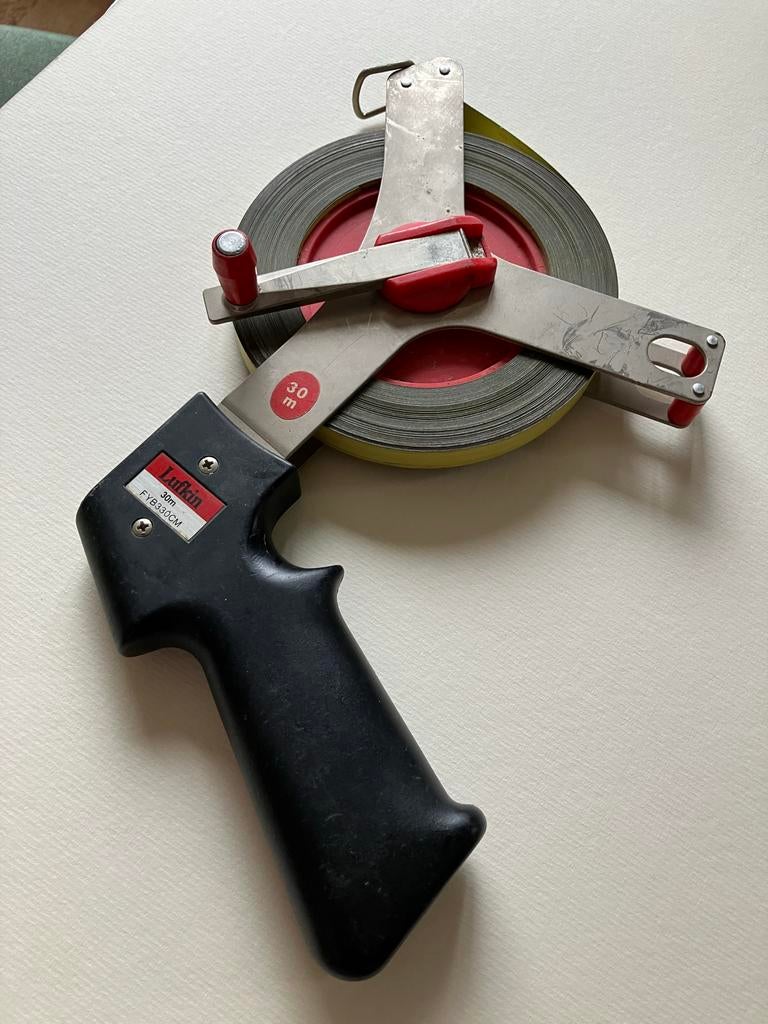 Lufkin 30 meter meetlint. (Model FYB330cm), Doe-het-zelf en Verbouw, Meetapparatuur, Gebruikt, Afstand, Ophalen of Verzenden