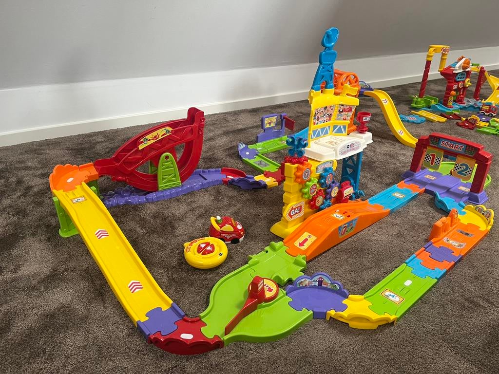 VTECH Toet Toet auto's Super Rc Racecircuit, Kinderen en Baby's, Speelgoed | Vtech, Ophalen of Verzenden, Gebruikt