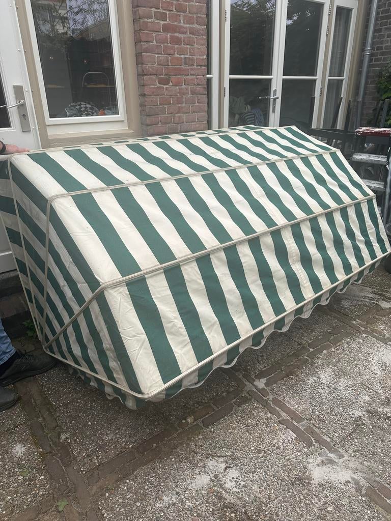 Twee markiezen, groen-wit gestreept, Ophalen, Gebruikt, Minder dan 250 cm, Markies