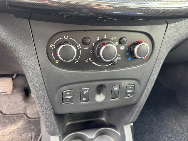 Dacia Logan MCV 1.5 dCi Laureate, '18, airco, cruise en navi, Voorwielaandrijving, Stof, Gebruikt, Blauw