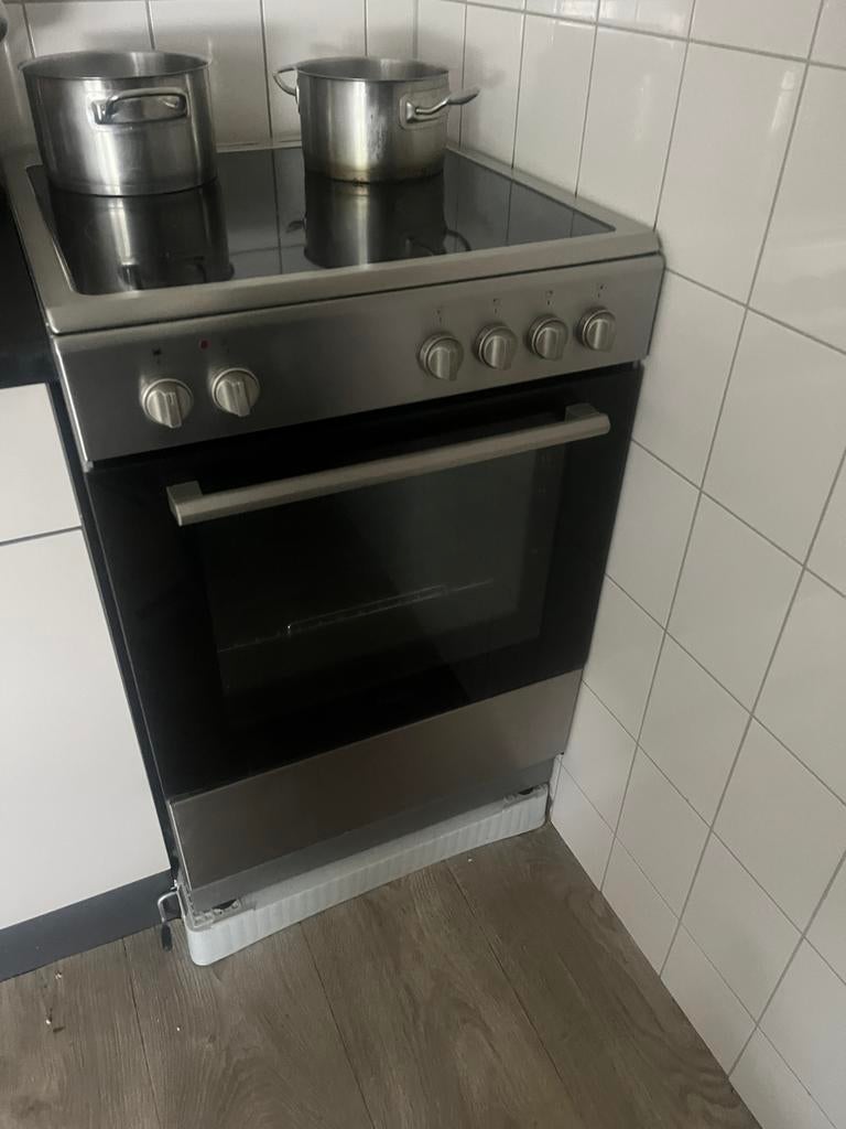 Mooie oven met inductie koken te koop pelgrim in goeie staat, Witgoed en Apparatuur, Fornuizen, Zo goed als nieuw, Gas, Vrijstaand