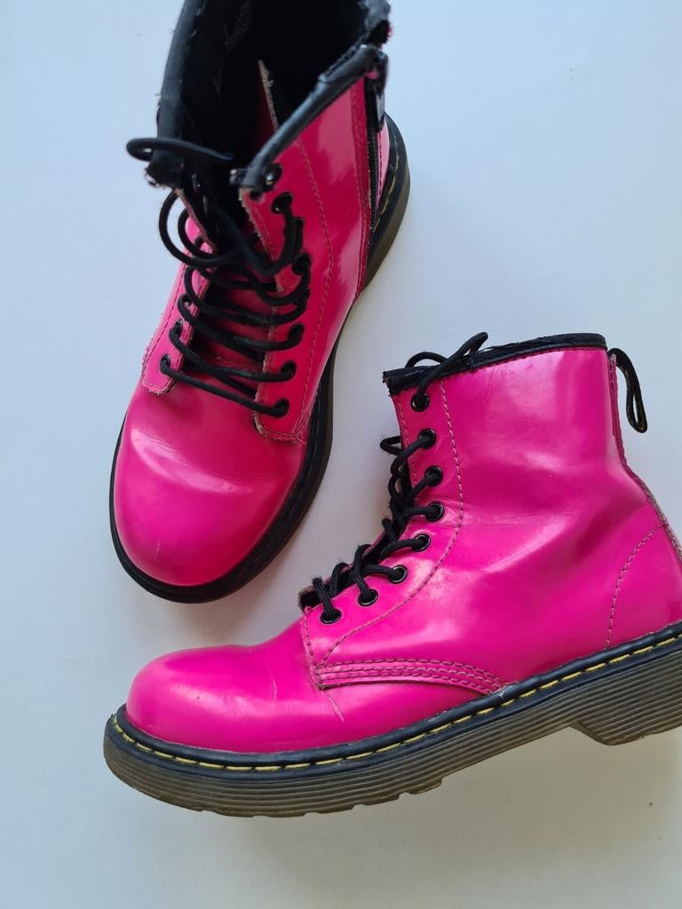 Fuchsia roze Dr Martens 
Maat 33, Dr Martens, Meisje, Schoenen, Ophalen of Verzenden