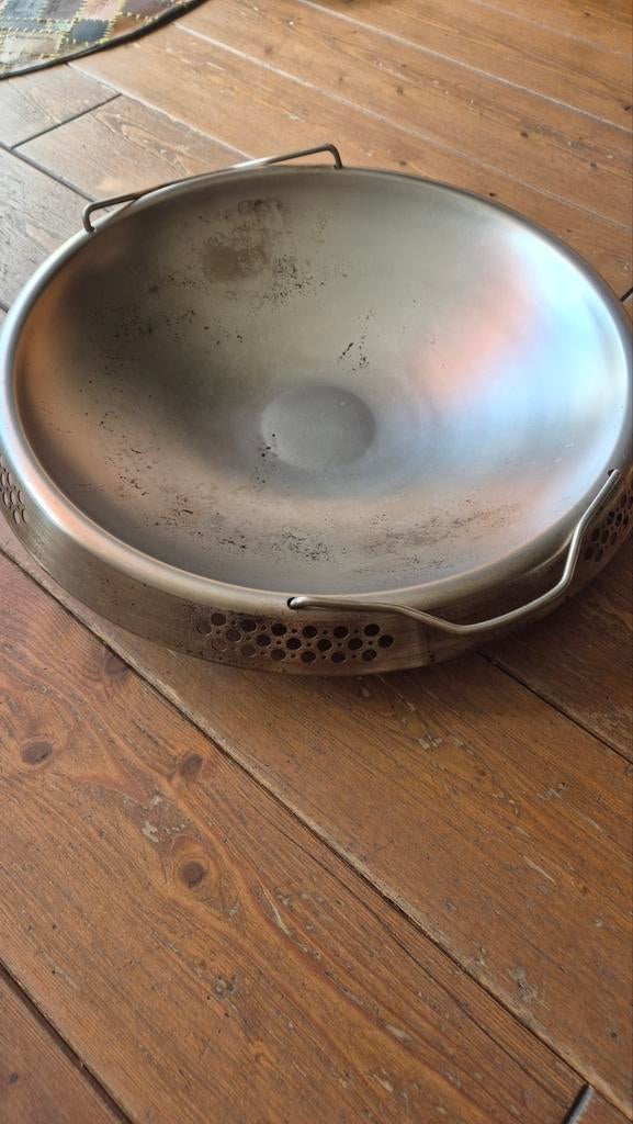 Weber RVS Wok van 47 cm hele goede staat, Ophalen of Verzenden, Gebruikt, WEBER