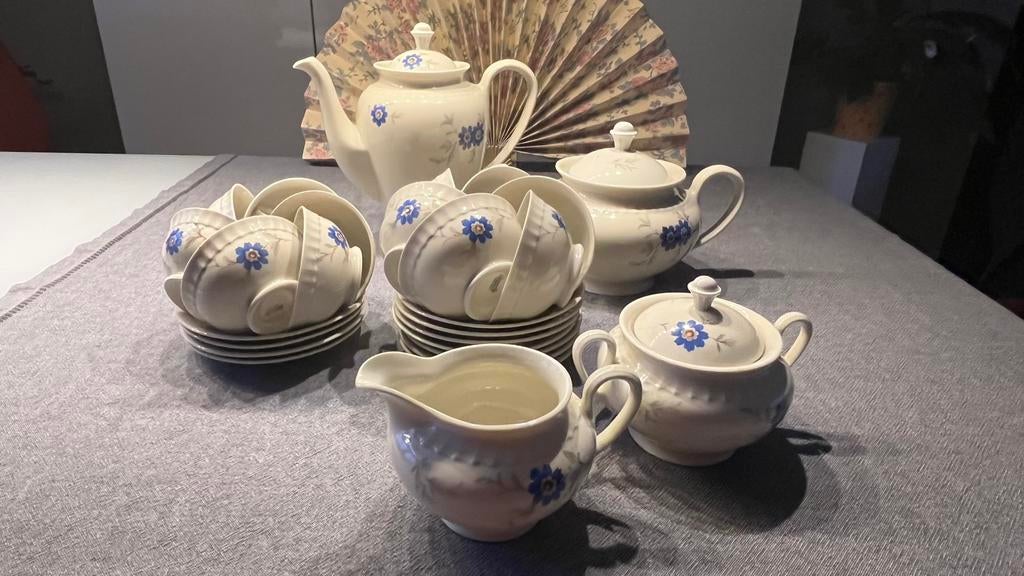 Koffie- en theeservies van Mosa Maastricht, Antiek en Kunst, Antiek | Servies los, Ophalen of Verzenden