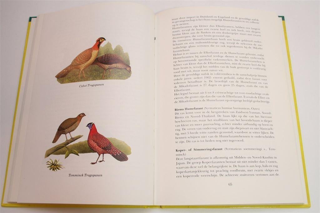 Fazanten in kleur — Gids voor Soorten, Houden & Fokken, Ophalen of Verzenden, Zo goed als nieuw, Vogels
