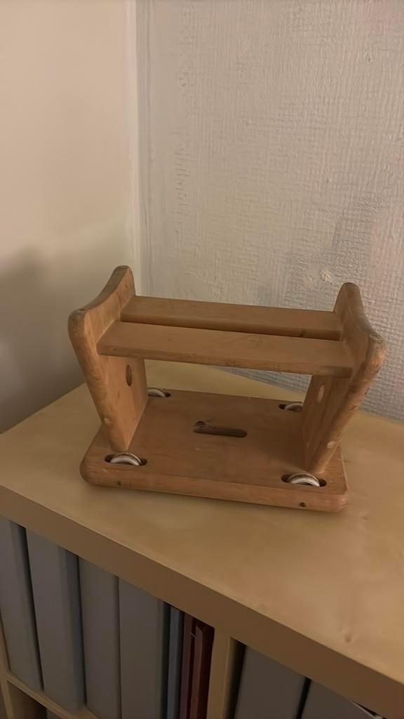 Bijzet krukje, Ophalen of Verzenden, Gebruikt, Hout