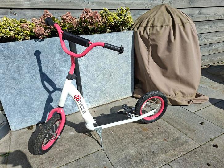 2-Cycle Kinderstep met luchtbanden (3-7 jaar), Fietsen en Brommers, Steps, Gebruikt, Gewone step, Ophalen