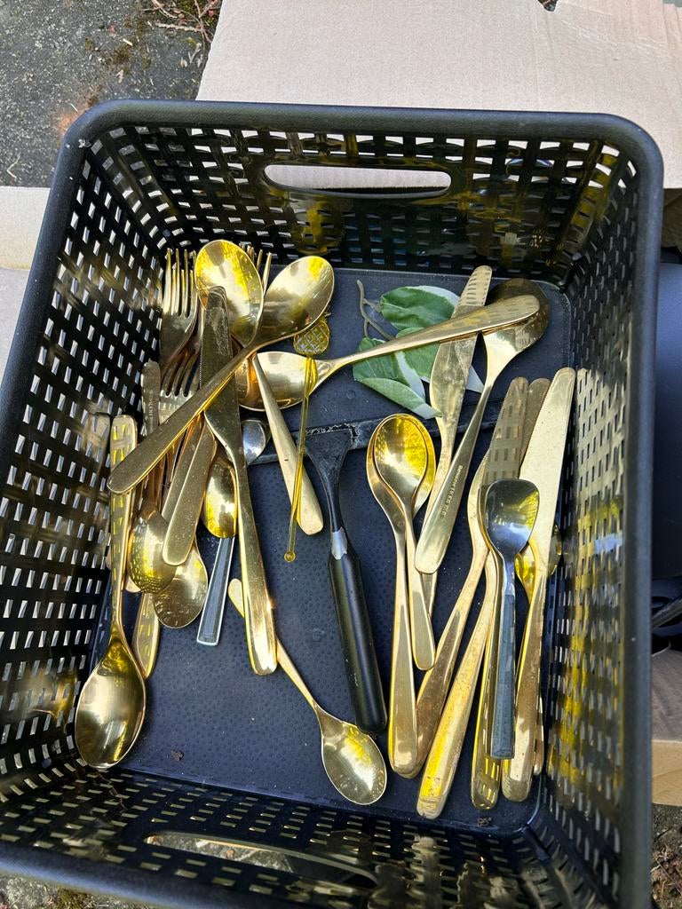 Gouden bestekset in krat - Diverse stijlen, Ophalen