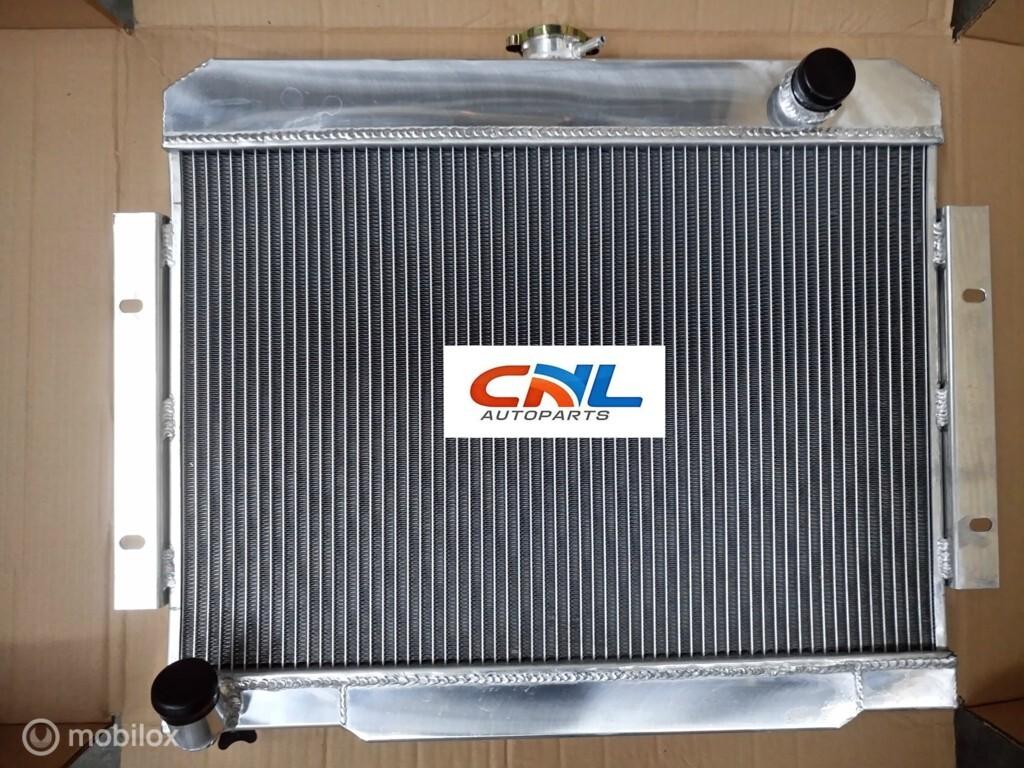 RADIATEUR 1972-1986 JEEP CJ CJ5/CJ6/CJ7 3.8L-5.0L AT/MT