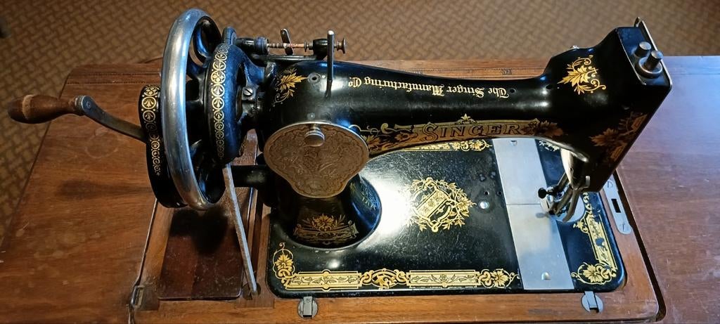 Singer trapnaaimachine, Ophalen, Gebruikt, Naaimachine, Singer