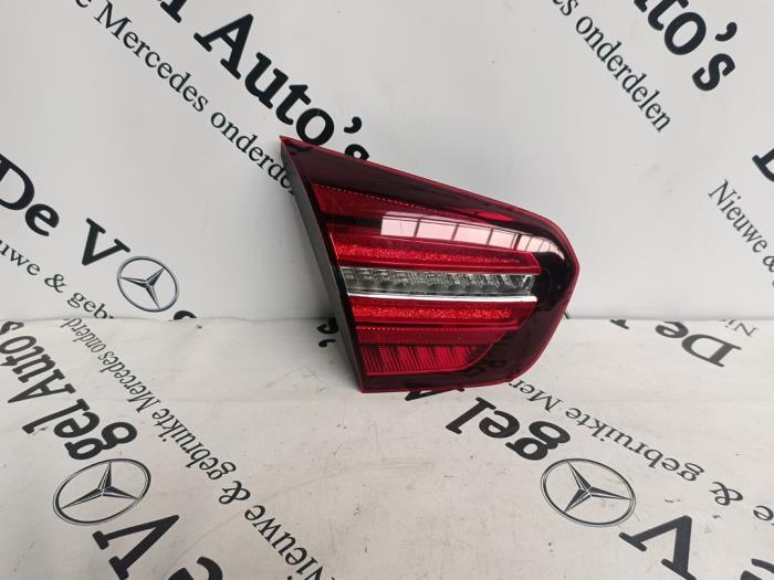Achterlicht links van een Mercedes GLA, Gebruikt, -, Ophalen of Verzenden, -