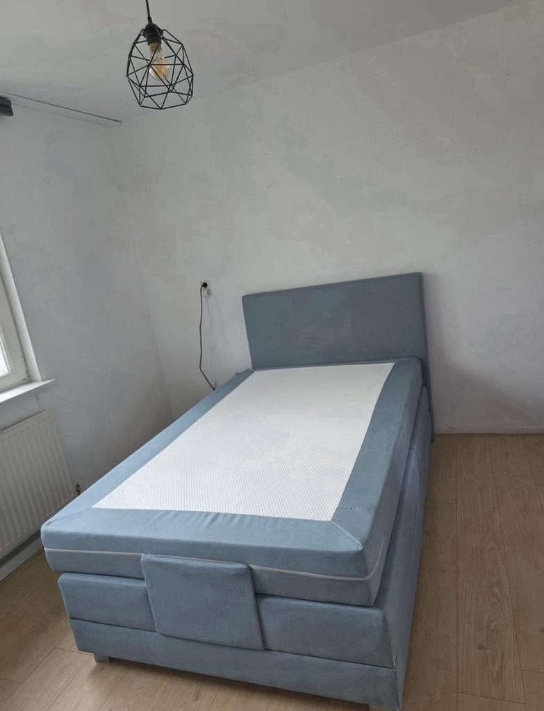 Twijfelaar boxspring met hoofdbord, Ophalen, Gebruikt, Twijfelaar, Stof