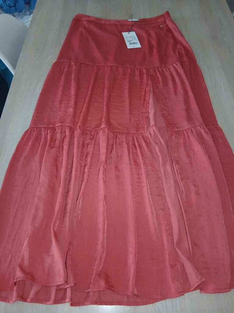 Nieuwe Cotton Club Maxi Rok - Koraalrood, Kleding | Dames, Rokken, Overige kleuren, Maat 42/44 (L), Nieuw, Ophalen of Verzenden