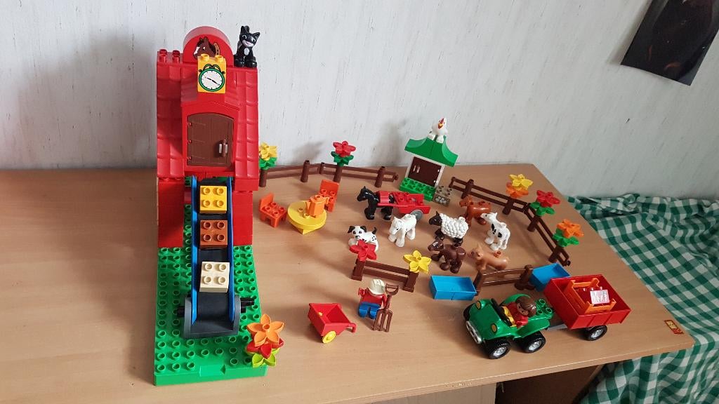 Grote duplo boerderij dieren popjes voertuig, Ophalen of Verzenden, Zo goed als nieuw, Duplo